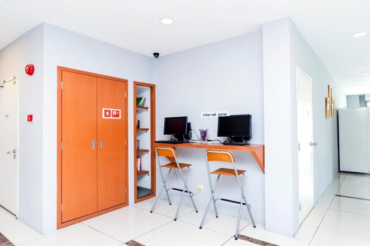 Hotel Zamburger Second Link Johor Bahru Exteriör bild