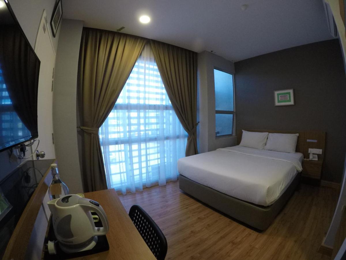 Hotel Zamburger Second Link Johor Bahru Exteriör bild